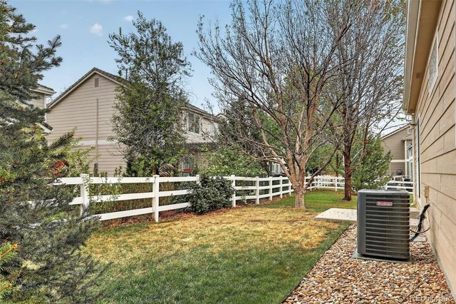 1201 S Fultondale Court, Aurora, CO 80018