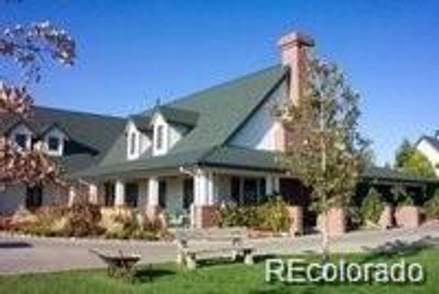 1201 S Fultondale Court, Aurora, CO 80018