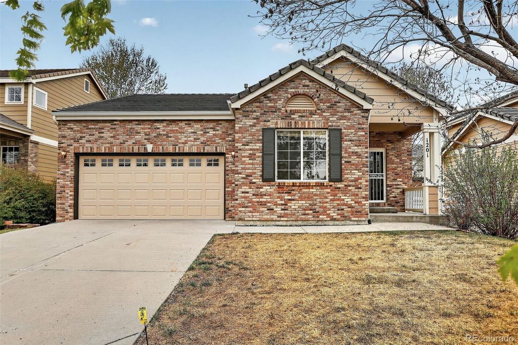 1201 S Fultondale Court, Aurora, CO 80018