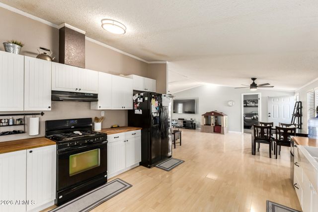 8601 N 103RD Avenue 173, Peoria, AZ 85345