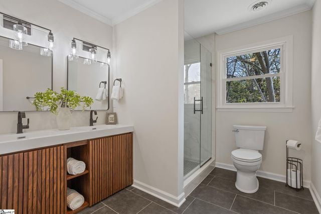 111 Chase Woods Court, Simpsonville, SC 29680