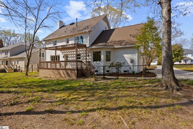 111 Chase Woods Court, Simpsonville, SC 29680