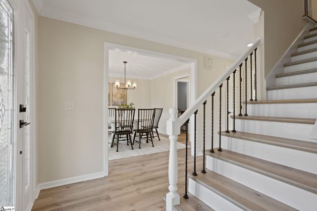 111 Chase Woods Court, Simpsonville, SC 29680