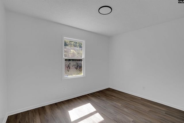 1911 TOOLE Street, Cayce, SC 29033
