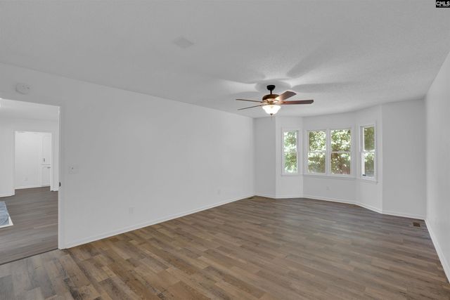1911 TOOLE Street, Cayce, SC 29033