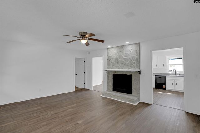 1911 TOOLE Street, Cayce, SC 29033