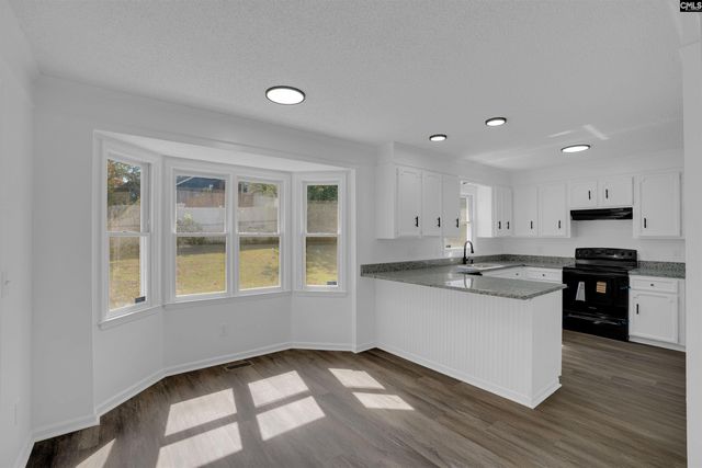 1911 TOOLE Street, Cayce, SC 29033