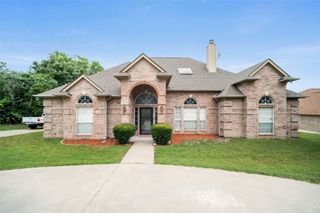 12020 Younger Court, Azle, TX 76020