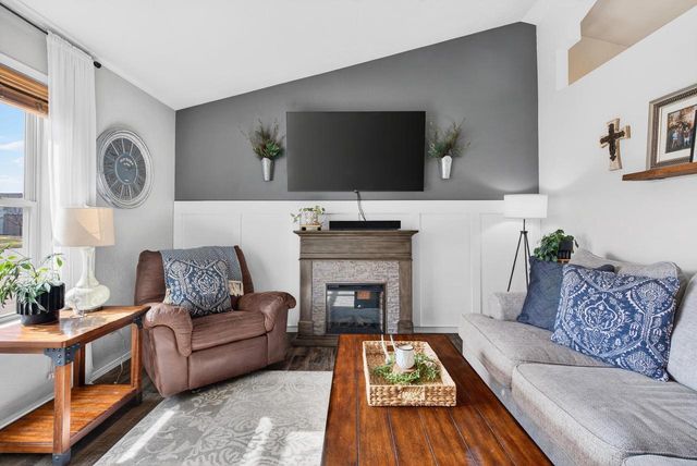 1390 MARIE DRIVE, Kaukauna, WI 54130