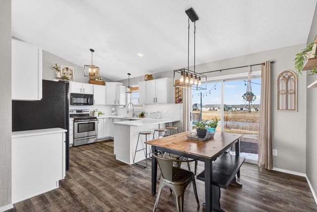 1390 MARIE DRIVE, Kaukauna, WI 54130