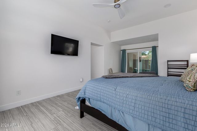 11401 N 45th Place, Phoenix, AZ 85028