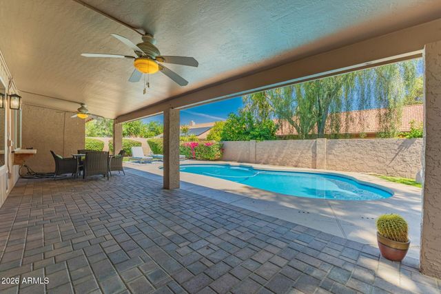 11401 N 45th Place, Phoenix, AZ 85028