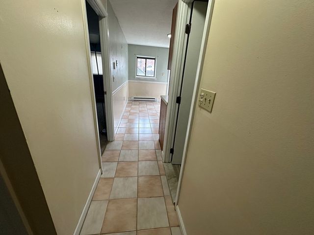 81 Nicholas Rd A, Framingham, MA 01701