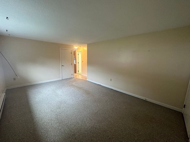 81 Nicholas Rd A, Framingham, MA 01701