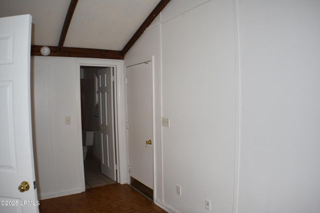 2 Wallace Road, Beaufort, SC 29907