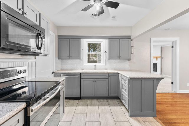 1328 E University Street, Springfield, MO 65804