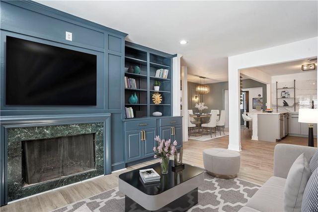 8 Cantey Place NW, Atlanta, GA 30327