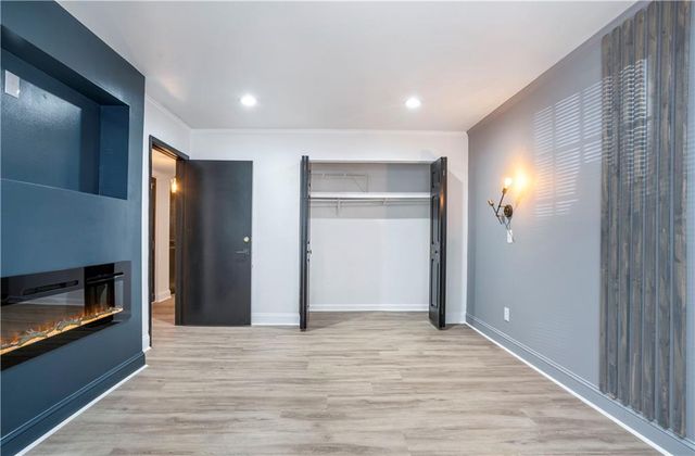 8 Cantey Place NW, Atlanta, GA 30327