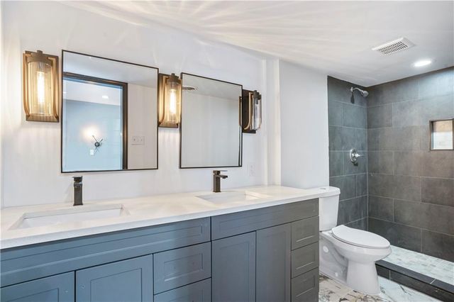 8 Cantey Place NW, Atlanta, GA 30327