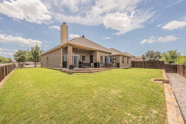 2700 Maci Court, Seagoville, TX 75159