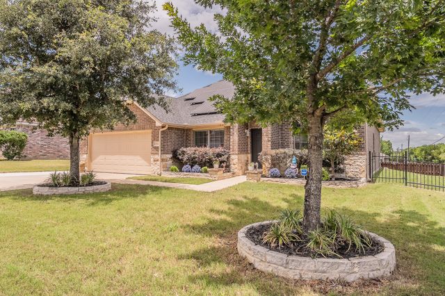 2700 Maci Court, Seagoville, TX 75159