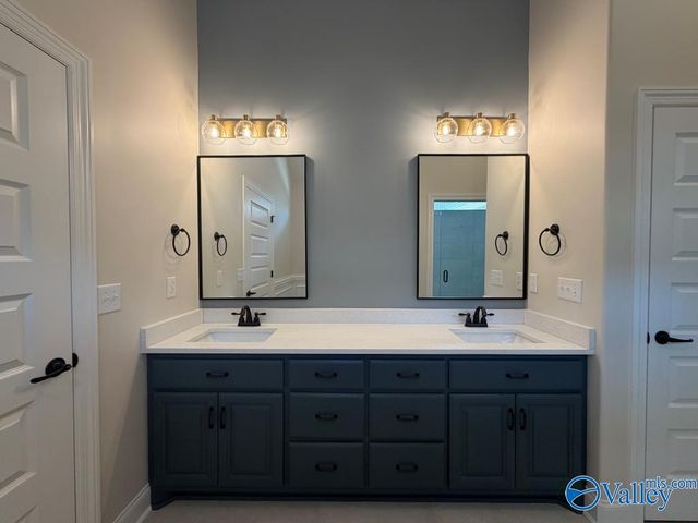 26411 Old Town Drive, Athens, AL 35613