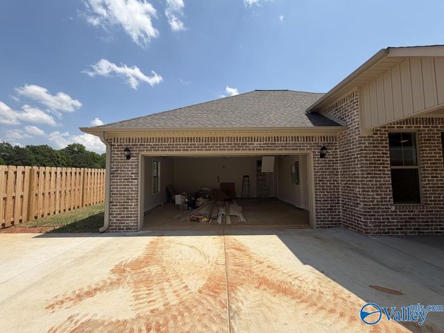 26411 Old Town Drive, Athens, AL 35613