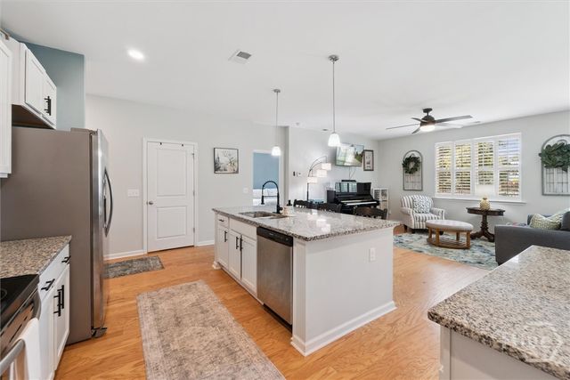 143 Arusha Avenue, Savannah, GA 31419