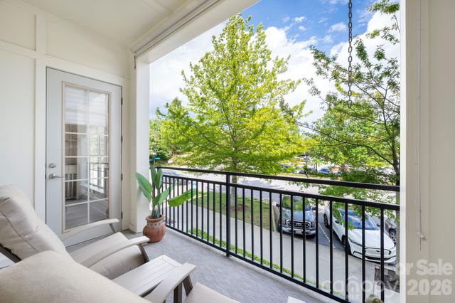 42 Schenck Parkway 106, Asheville, NC 28803