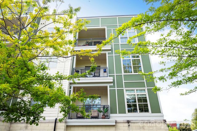 42 Schenck Parkway 106, Asheville, NC 28803