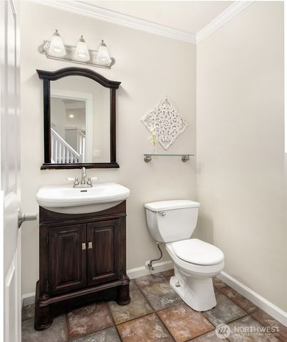 7211 Clover Blossom Lane NE, Bremerton, WA 98312