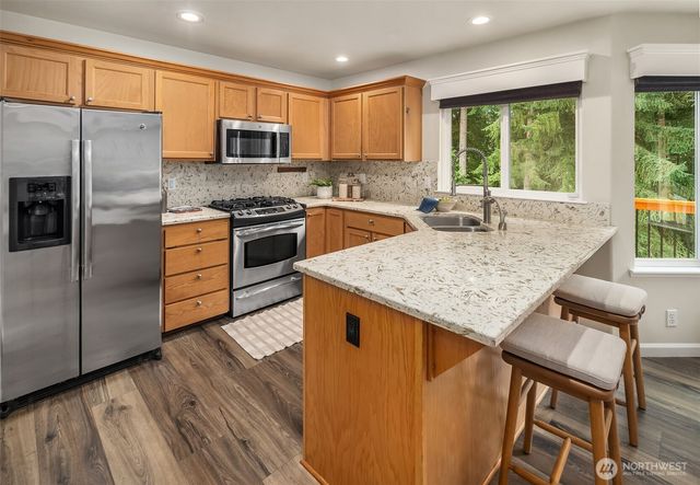 7211 Clover Blossom Lane NE, Bremerton, WA 98312