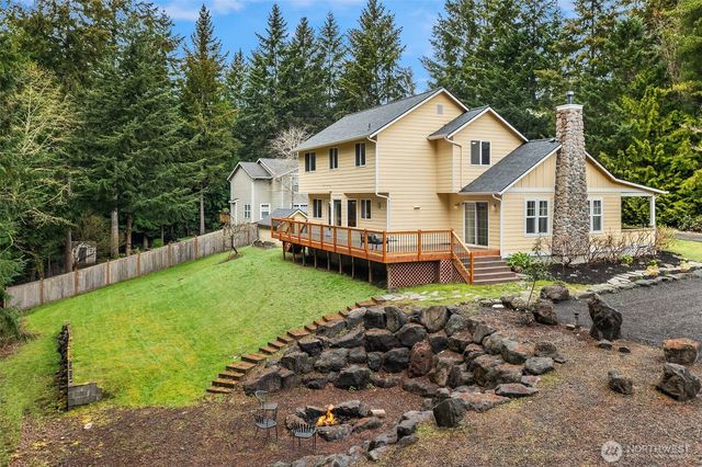 7211 Clover Blossom Lane NE, Bremerton, WA 98312