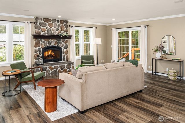 7211 Clover Blossom Lane NE, Bremerton, WA 98312