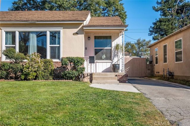 6630 Mclennan, Lake Balboa, CA 91406