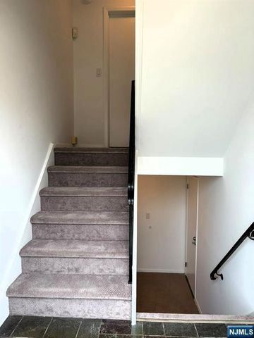 426 Broad Street 2nd Floor, Carlstadt, NJ 07072