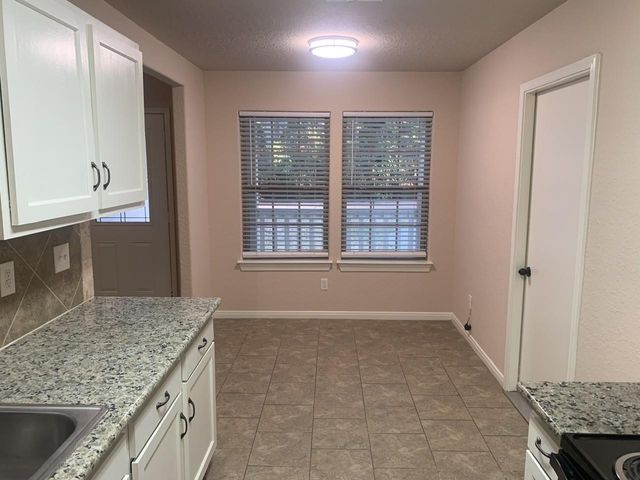 10855 Royal Pines, Conroe, TX 77303