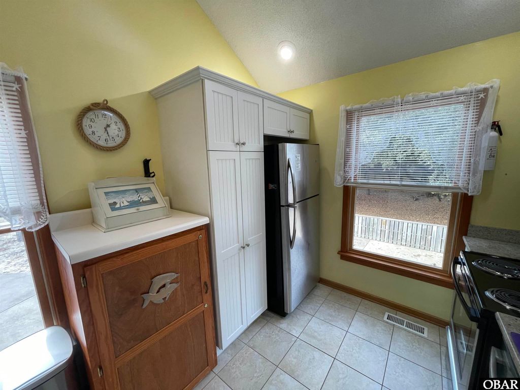 Image 15 of property listing at 188 Duck Rd Lot 32, Southern Shores, NC 27949