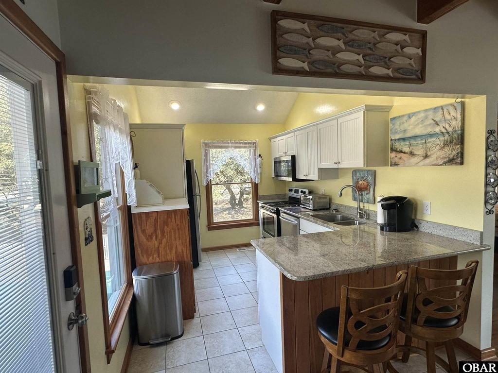 Image 4 of property listing at 188 Duck Rd Lot 32, Southern Shores, NC 27949