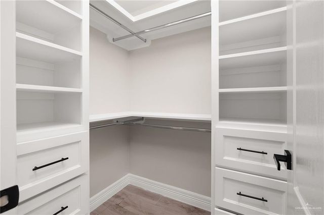 351 Merida Avenue, Donna, TX 78537