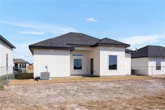 351 Merida Avenue, Donna, TX 78537