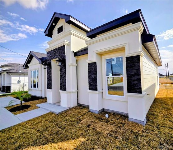 351 Merida Avenue, Donna, TX 78537