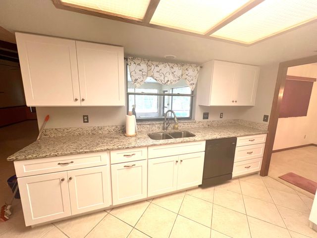 2239 Woodlawn Circle, Melbourne, FL 32934