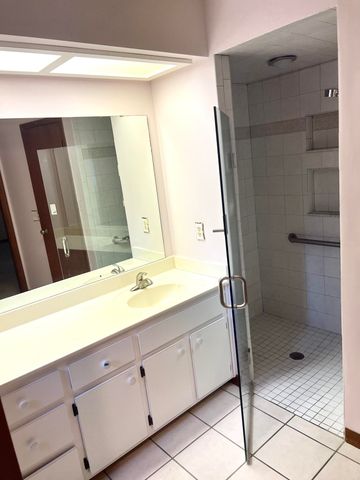 2239 Woodlawn Circle, Melbourne, FL 32934