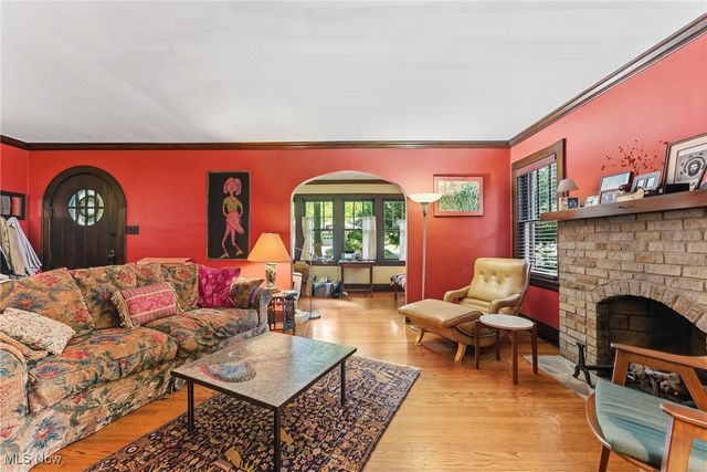 557 Letchworth Drive, Akron, OH 44303