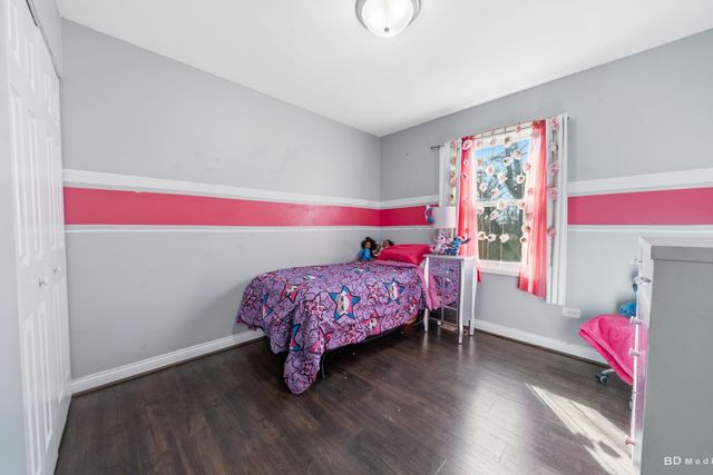 1052 Blackhawk Drive, University Park, IL 60484