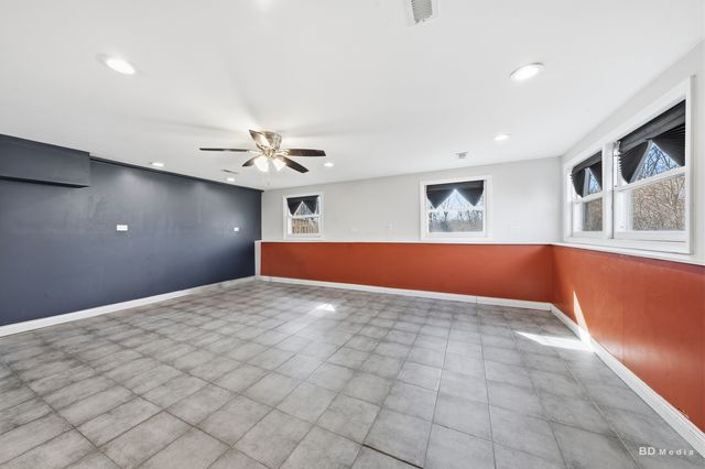 1052 Blackhawk Drive, University Park, IL 60484