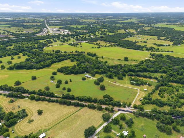 1001 El Rancho Rio, Bridgeport, TX 76426
