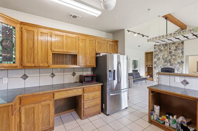 1001 El Rancho Rio, Bridgeport, TX 76426