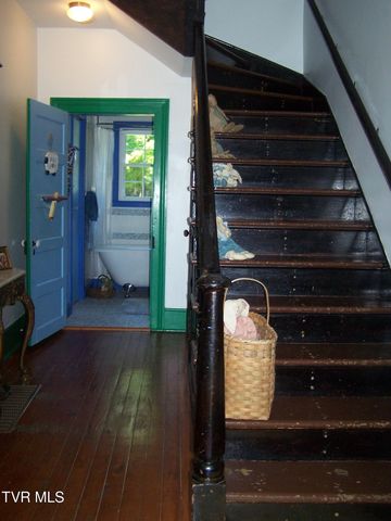 301 South Cherokee Street, Jonesborough, TN 37659